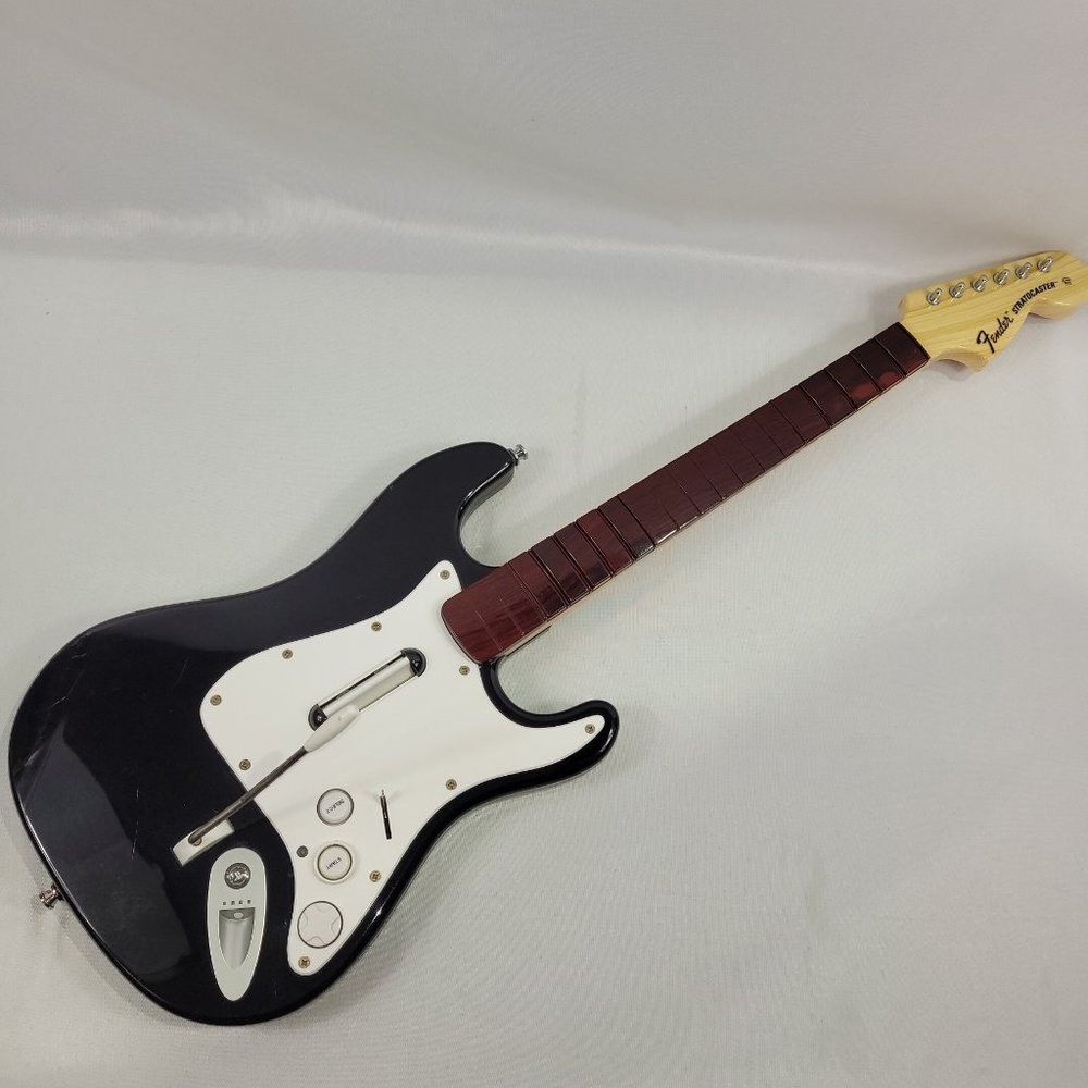 Sony Playstation 3 PS3 Rock Band 2 Wireless Fender Guitar REQUIRES DONGLE